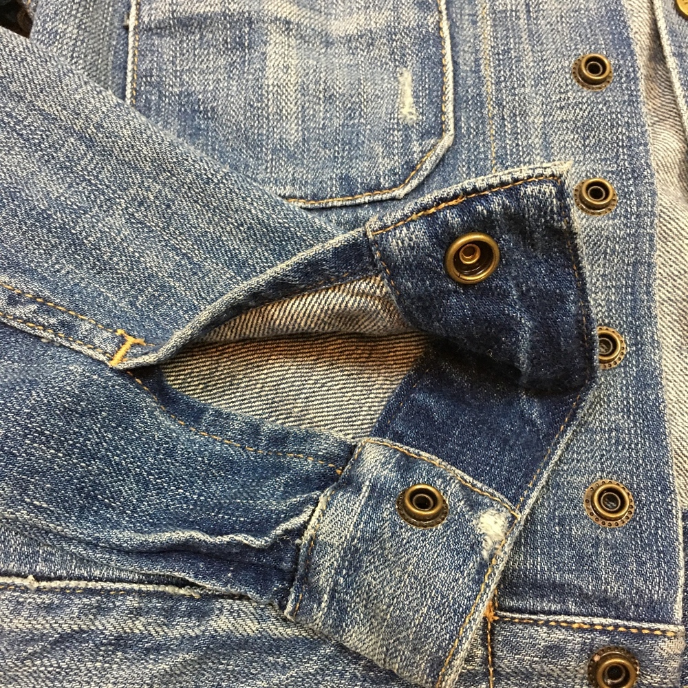 Current Elliott The Snap Jean Jacket Distressed - Picture 6 of 8